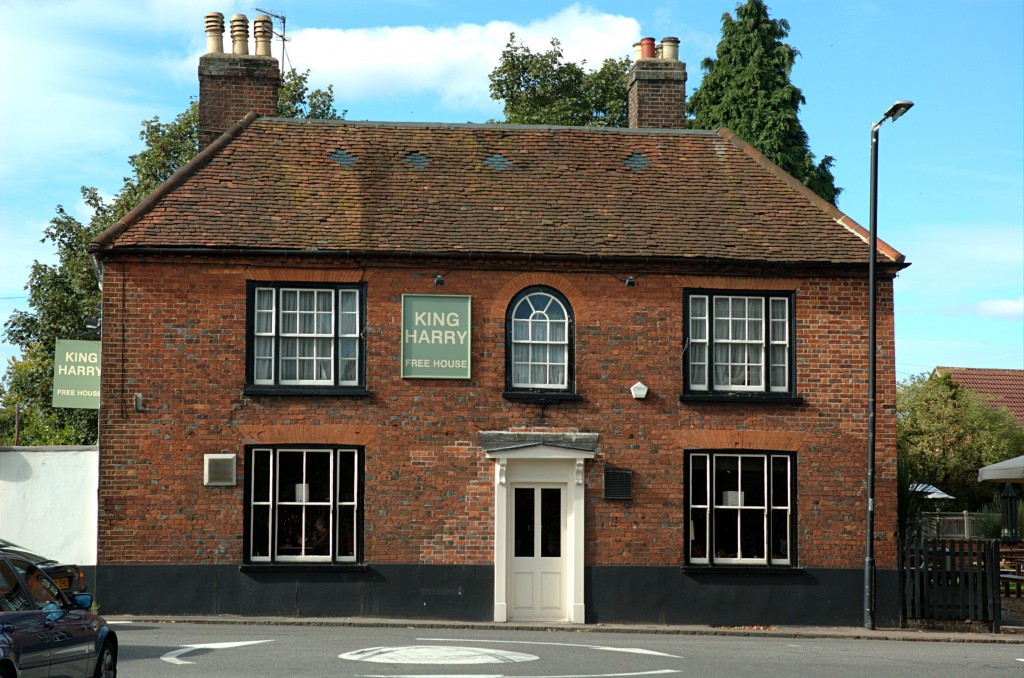 5 Best Pubs & Bars in St Albans-6