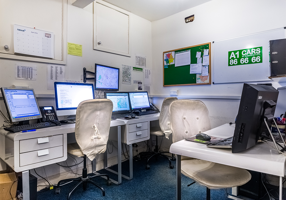 A1 Taxis Service Office in Stalbans